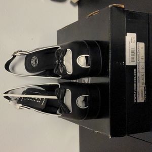 NWT - TUK Rewind Black w/White Piping Platform Heel